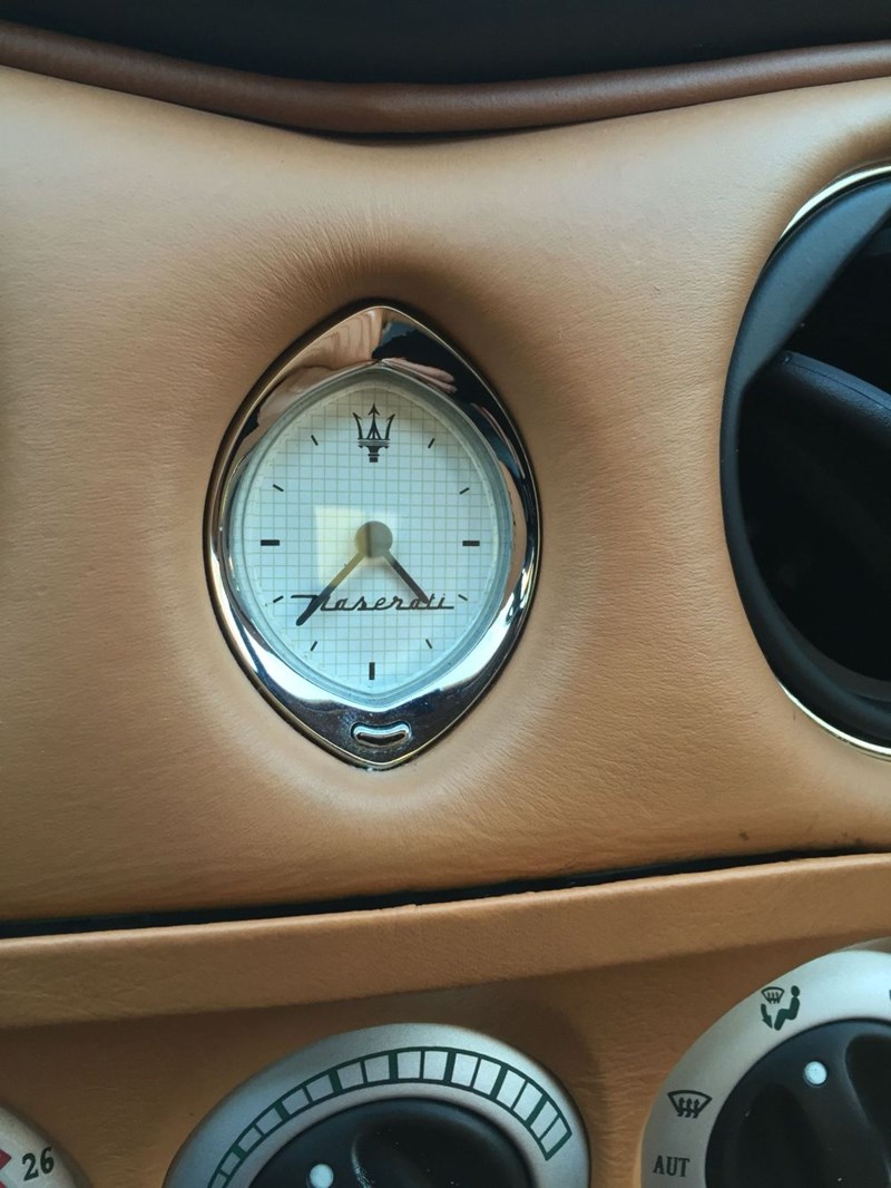 ΣΕΞΙ ΑΥΤΟΚΙΝΗΤΑ