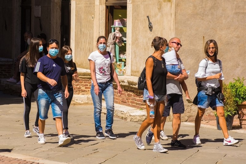 PEOPLE WITH FACE MASKS