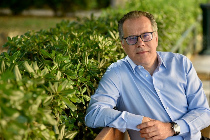 Γιώργος Κουμουτσάκος 13