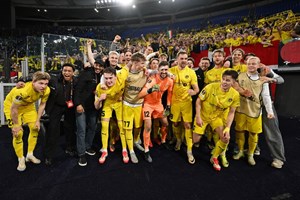 Η ζωή του Άγγελου Ποστέκογλου: Από τη Νέα Φιλαδέλφεια στην κορυφή της Ευρώπης - εικόνα 2