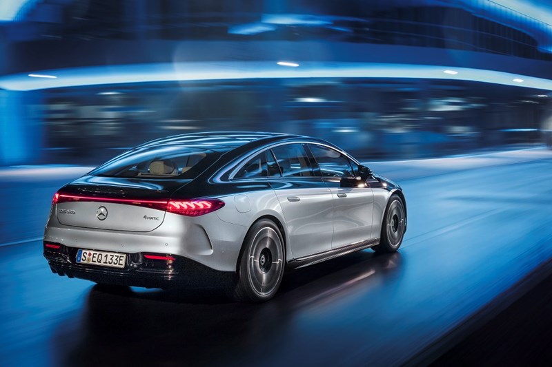 ΑΥΤΟΚΙΝΗΤΟ ΜΕΡΣΕΝΤΕΣ EQS 1