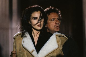 Τώρα είναι η ευκαιρία σου-Χώρισε η Monica Bellucci με τον Tim Burton - εικόνα 1