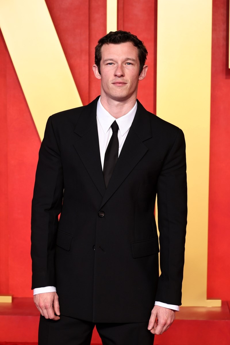 O Callum Turner