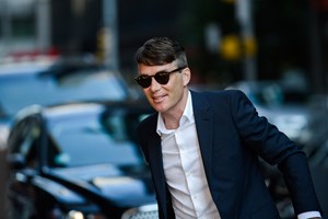Βρήκαμε τι μουσική ακούει ο Cillian Murphy στο σπίτι του - εικόνα 1