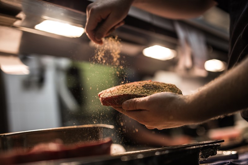 BEEFBAR ΒΟΥΛΙΑΓΜΕΝΗ 8