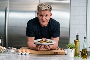 Για τον Gordon Ramsay το να είσαι μπαμπάς 6 παιδιών είναι σα να διευθύνεις εστιατόριο χωρίς να πηγαίνει κανείς σπίτι - εικόνα 1