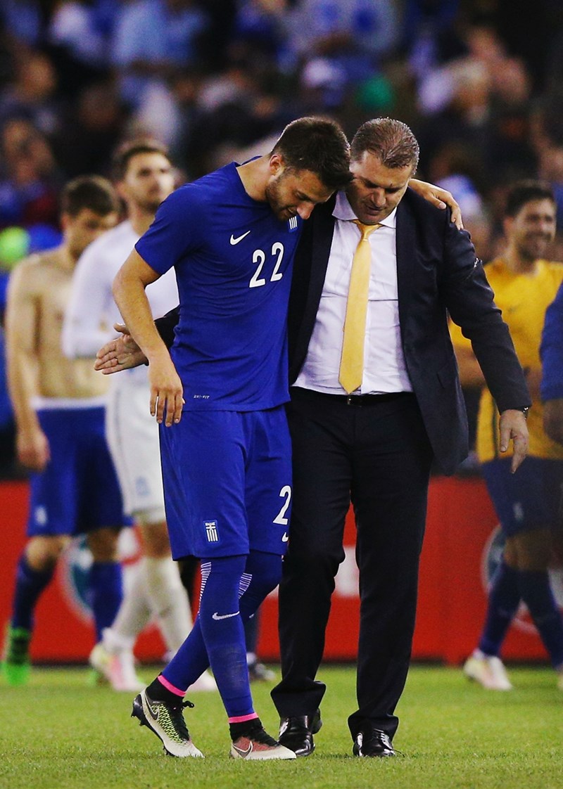 Η ζωή του Άγγελου Ποστέκογλου: Από τη Νέα Φιλαδέλφεια στην κορυφή της Ευρώπης