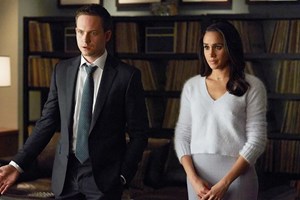 Η σειρά που 'ανέστησε' το Netflix τους τελευταίους μήνες είναι η αγαπημένη μας - εικόνα 1