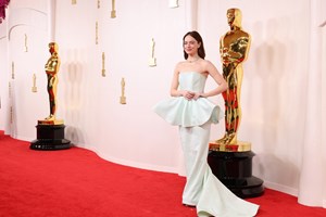 Γιώργος Λάνθιμος, η καλύτερη ασίστ των Oscars - εικόνα 2