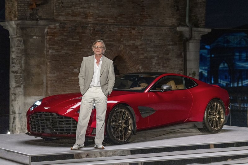 Aston Martin Vanquish Daniel Graig