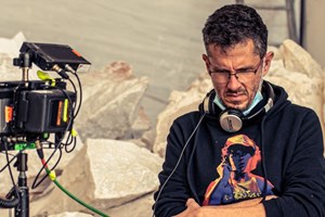 Μόλις πήραμε μία μικρή γεύση από τη 'Μεγάλη Χίμαιρα', την πιο φιλόδοξη σειρά της ΕΡΤ για φέτος - εικόνα 1