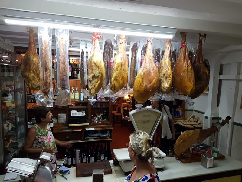 ΜΥΣΤΙΚΑ ΜΠΑΡ 9