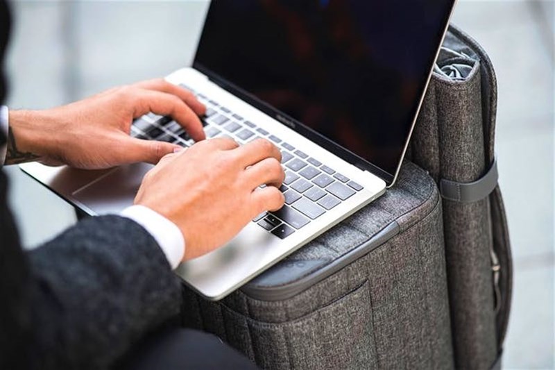 ΒΑΛΙΤΣΑ ΚΙΝΗΤΟ ΦΟΡΤΙΣΗ