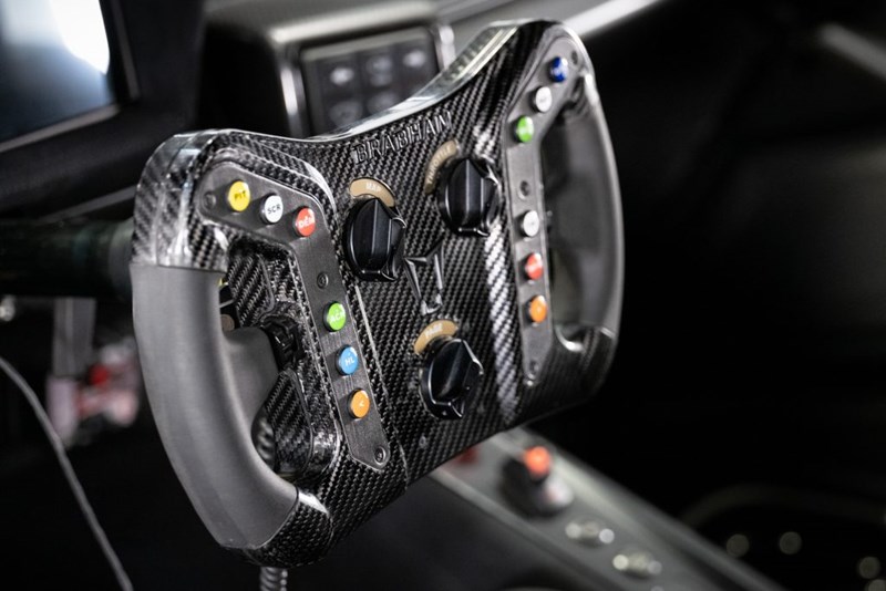 ΑΥΤΟΚΙΝΗΤΟ BRABHAM BT62 5