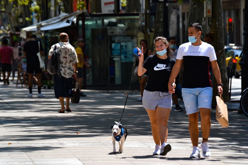 PEOPLE WITH FACE MASKS