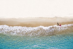 Πότε δεν πρέπει να κλείσεις τις διακοπές σου για να μη σε 'γδάρουν' - εικόνα 1