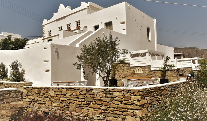 ΤΗΝΟΣ URSA MAJOR ΞΕΝΟΔΟΧΕΙΟ