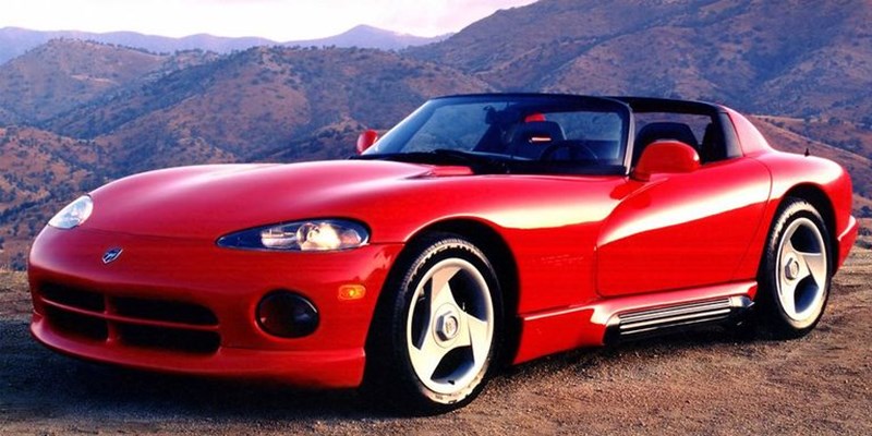 SUPERCARS ΤΩΝ 90S DODGE VIPER