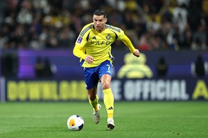 Πόσο κοστίζουν τα sneakers που φορούσε ο Lionel Messi στο Super Bowl - εικόνα 2