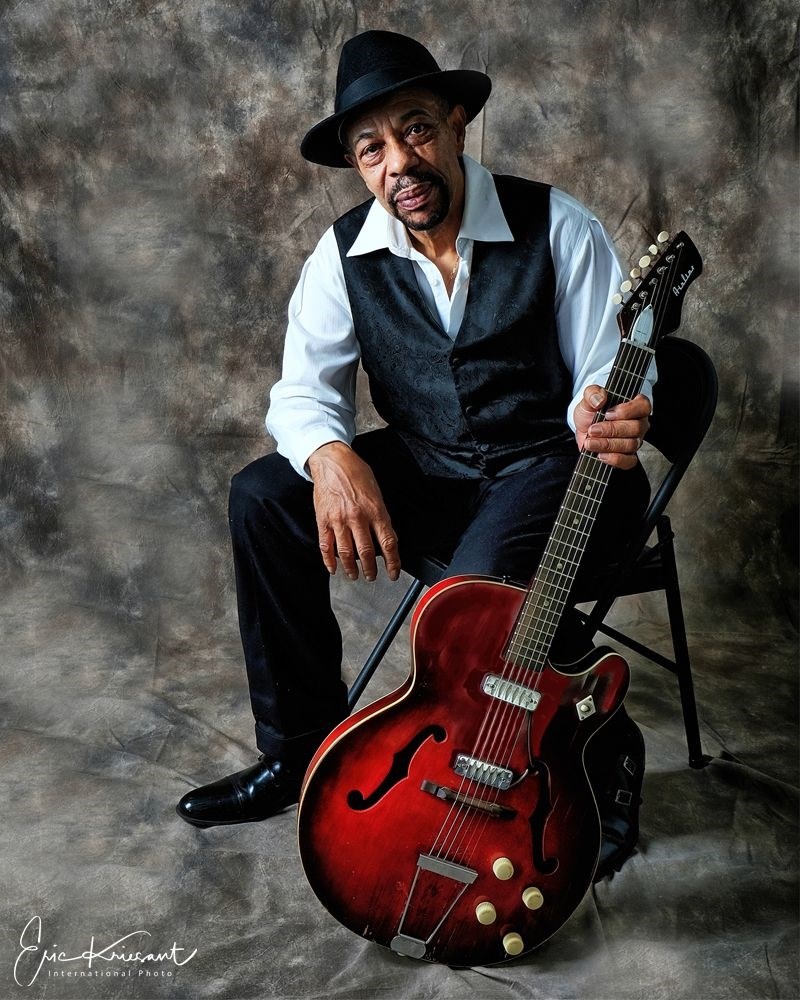 JOHN PRIMER & GILES ROBSON BAND