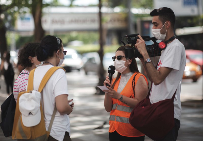 PEOPLE WITH FACE MASKS