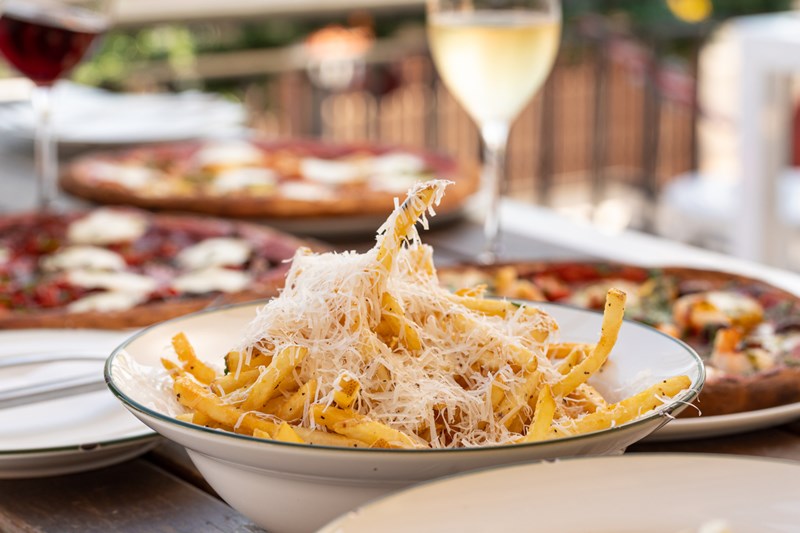 ΚΡΑΣΙ ΚΑΙ JUNK FOOD 3