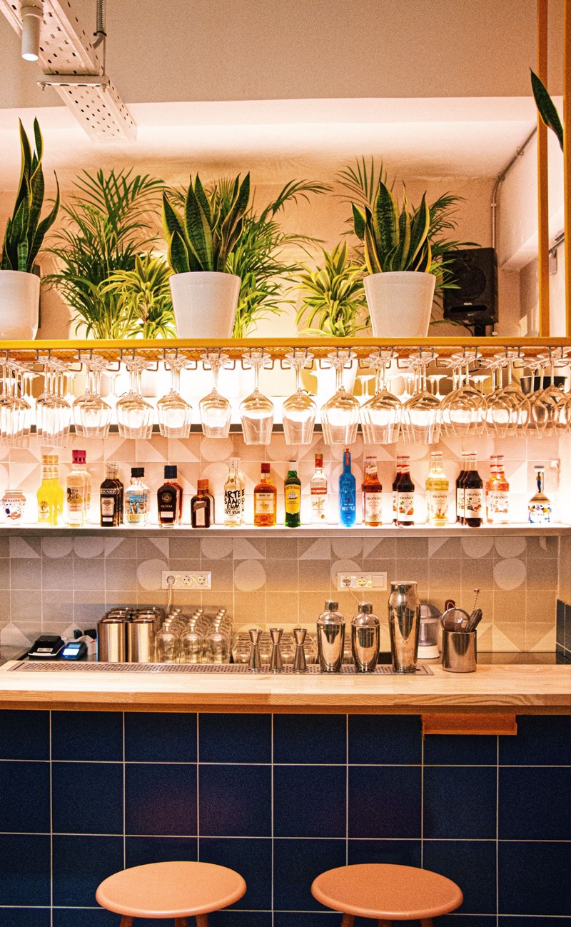 ΜΠΑΡ LA CIGALE ΣΤΟ ΠΑΓΚΡΑΤΙ 2