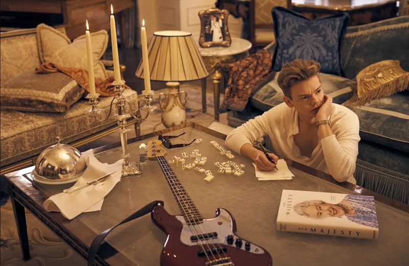 Thomas Brodie-Sangster