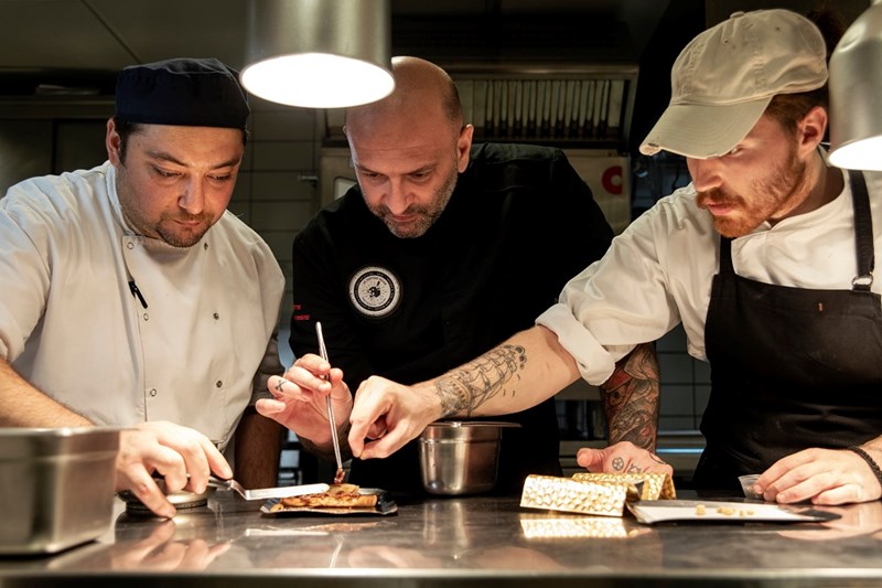 ΔΗΜΗΤΡΗΣ ΚΑΤΡΙΒΕΣΗΣ FUGA