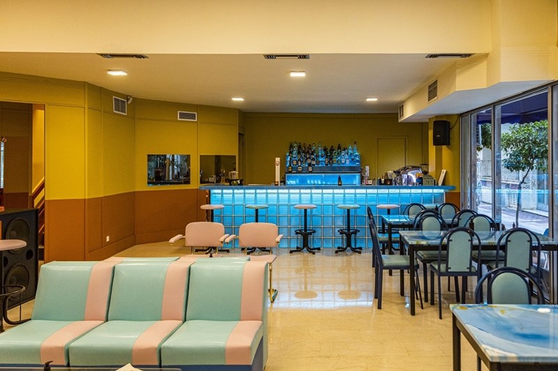 ΜΠΑΡ APOTEKA ΣΤΗΝ ΒΙΚΤΩΡΙΑ 1