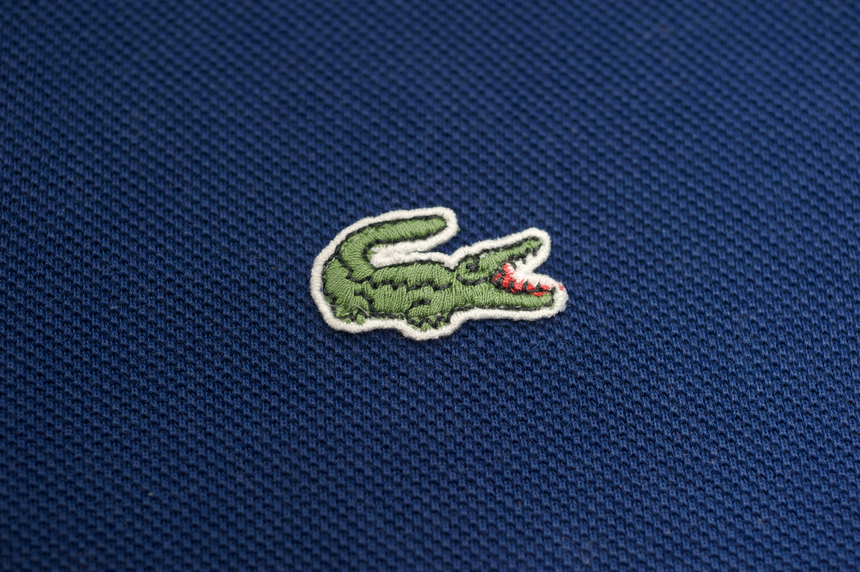 Η Lacoste λάνσαρε τη νέα Holiday collection και νιώσαμε τι θα πει Χριστούγεννα! - εικόνα 3