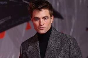 Πρώτο trailer για το Mickey 17, την επιστροφή του τεράστιου Bong Joon-ho - εικόνα 2