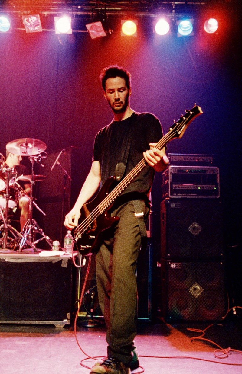 ΚΙΑΝΟΥ ΡΙΒΣ