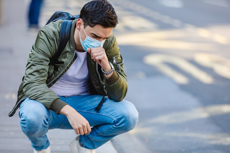 ΚΟΡΟΝΟΙΟΣ ΕΜΒΟΛΙΑΣΜΕΝΟΣ ΜΕ ΜΕΤΑΛΛΑΞΗ ΔΕΛΤΑ