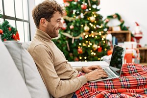 Πώς να αποστομώσεις όσους σε ρωτούν στα οικογενειακά τραπέζια γιατί είσαι single - εικόνα 1