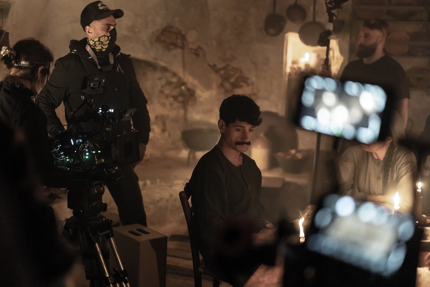 Νέο trailer για τις '17 Κλωστές' του Σωτήρη Τσαφούλια - εικόνα 1