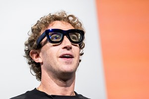 Το νέο ρολόι του Mark Zuckerberg είναι εξαιρετικά συλλεκτικό - εικόνα 1