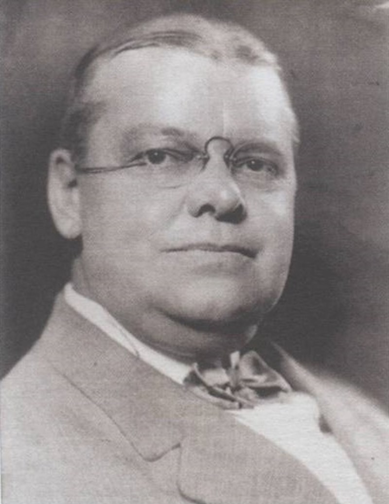 ΤΖΕΝΙΝΓΚΣ ΚΟΞ