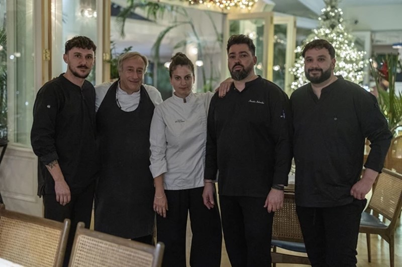 Νόστιμη απόδραση στη Ρόδο μέσω Γλυφάδας, με το εξαιρετικό 'Hellas' 5