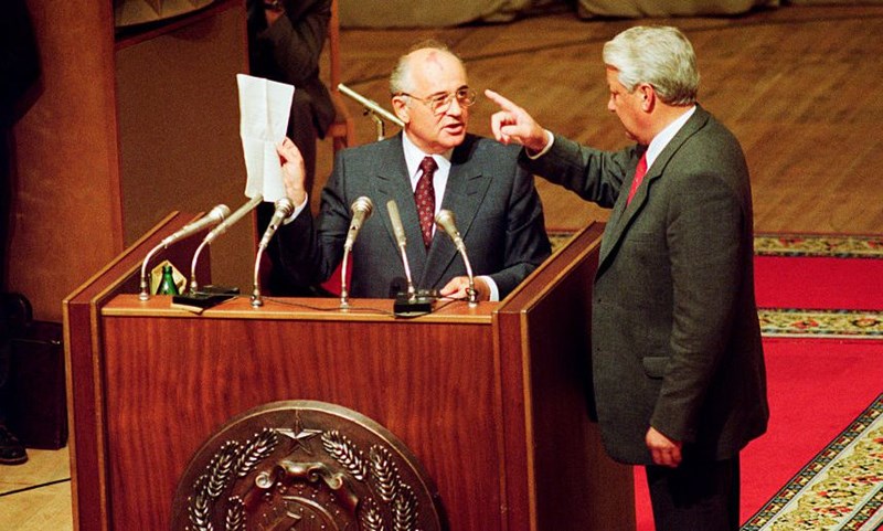 ΓΚΑΡΙ ΚΑΣΠΑΡΟΦ