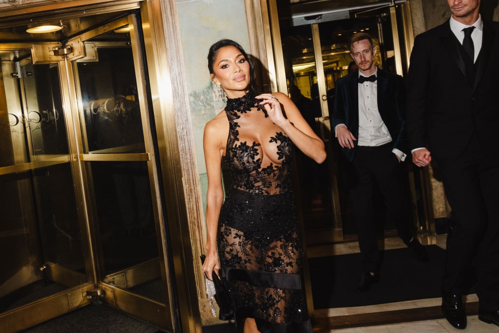 Η Nicole Scherzinger αναπολεί το καλοκαίρι και εμείς απλά θαυμάζουμε - εικόνα 1