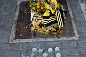 5 + 1 ταινίες για τη βία στα γήπεδα - εικόνα 1