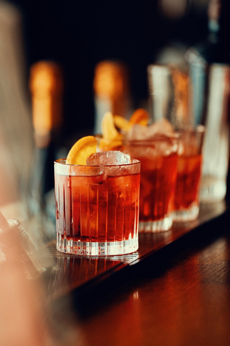 Campari Negroni: Πώς μια αυθόρμητη παραγγελία στη Φλωρεντία έγινε παγκόσμιο σημείο αναφοράς