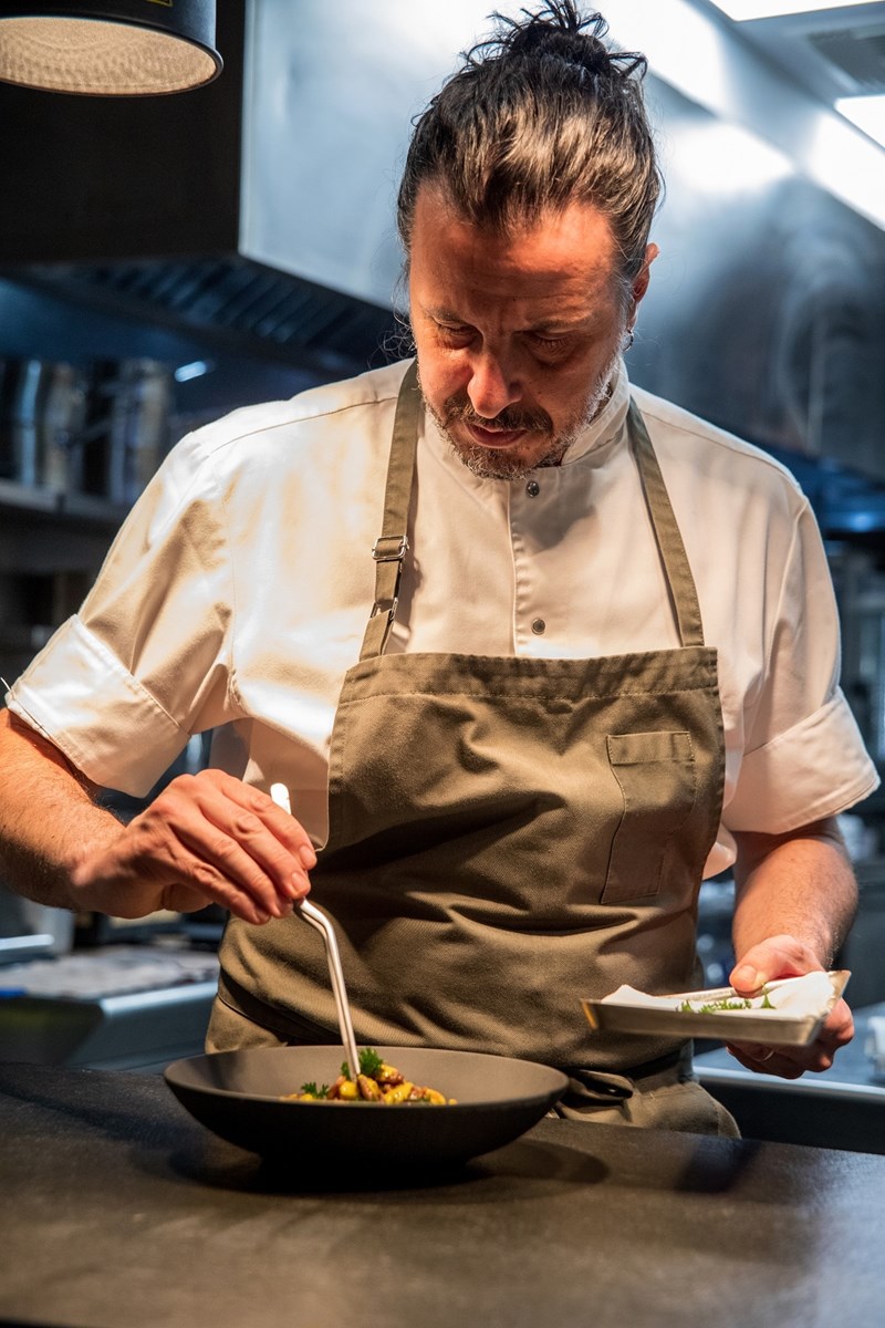 O Giovanni Scaraggi στο ιταλικό εστιατόριο Sole Giaguaro 7