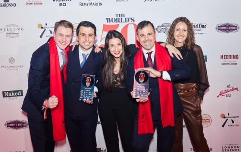 THE CONNAUGHT BAR ΛΟΝΔΙΝΟ 3