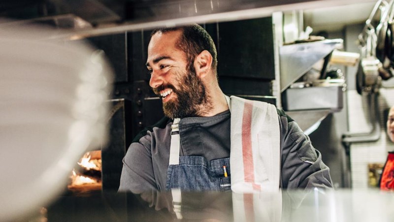 ΑΡΗΣ ΒΕΖΕΝΕΣ