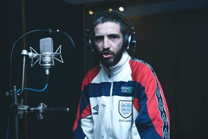 Στον αέρα το κομμάτι των ΛΕΞ και Light από τον δίσκο Capo Dei Capi - εικόνα 1