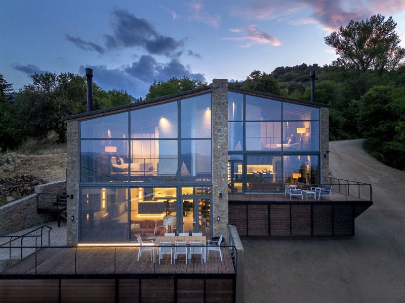 Heartbeat Mountain Escapes