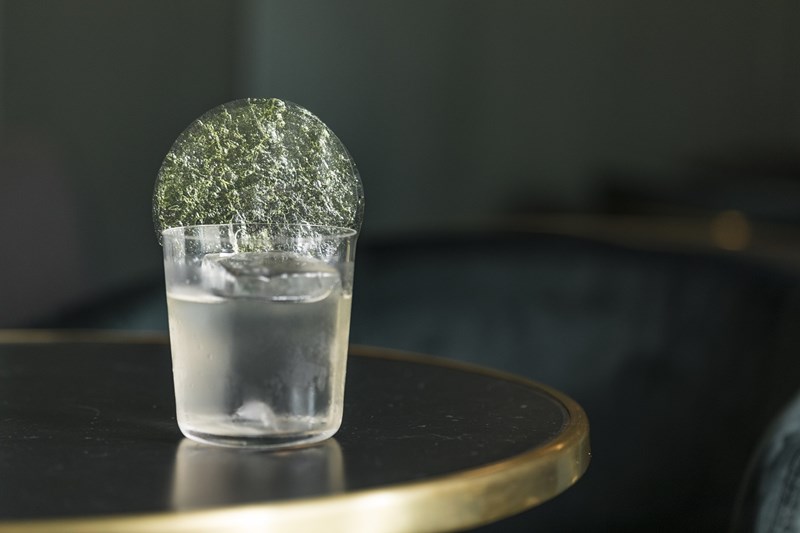 Πώς είναι να πίνεις στο καλύτερο μπαρ του κόσμου 10