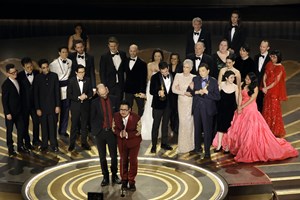 Γιατί το Everything Everywhere All at Once κέρδισε 'Τα Πάντα Όλα' στα Oscars 2023 - εικόνα 1